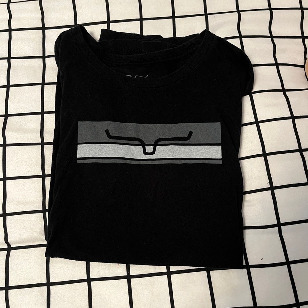 Black and Gray Graphic T-Shirt